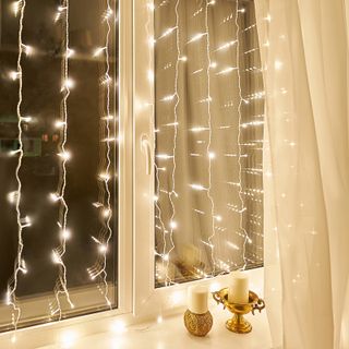 Гирлянда светодиодная Дождь 1.5x1.5 м, прозрачный ПВХ, 144 LED с контроллером, теплое белое свечение